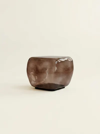 ISHI table, medio
