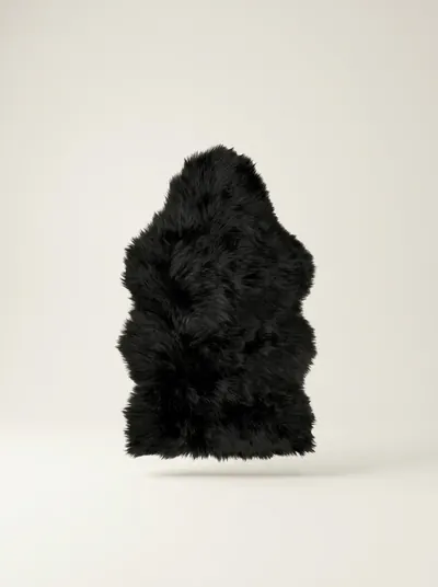 Winter Home faux fur, Black Wolf